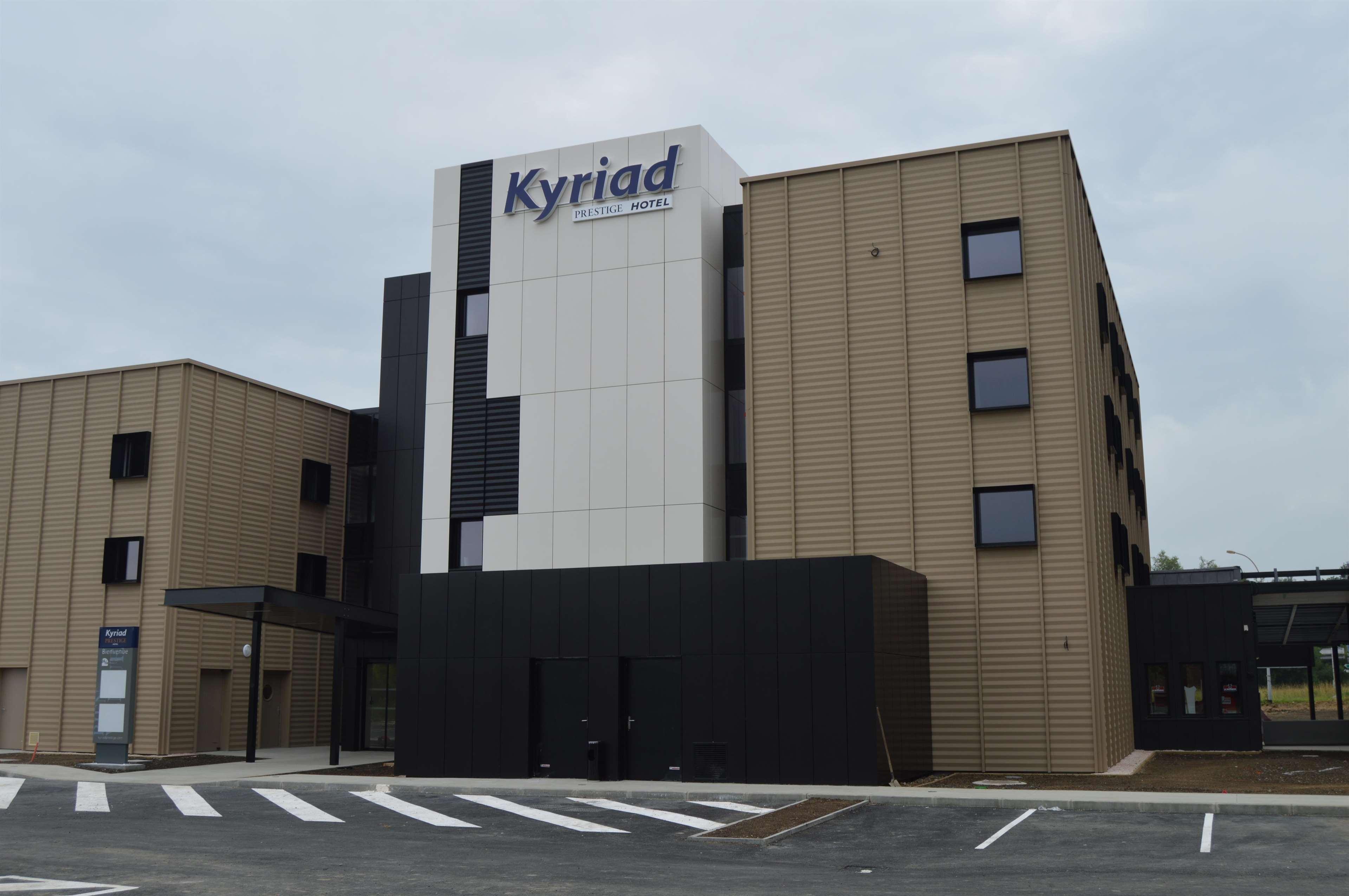 Kyriad Prestige Pau - Palais Des Sports Eksteriør billede