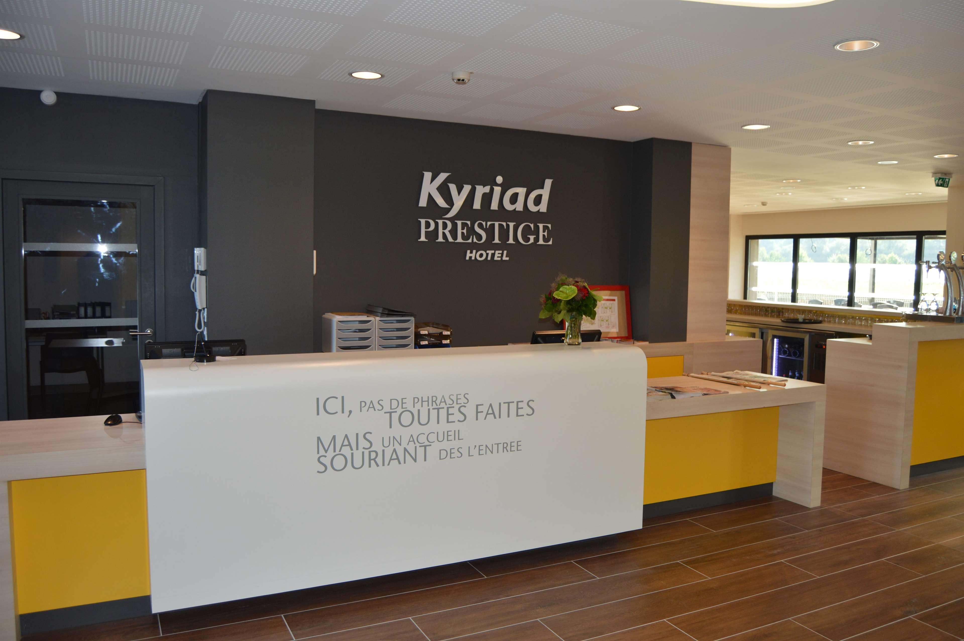 Kyriad Prestige Pau - Palais Des Sports Eksteriør billede